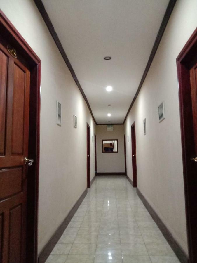 Green Land Hotel Ban Nongdouang Extérieur photo