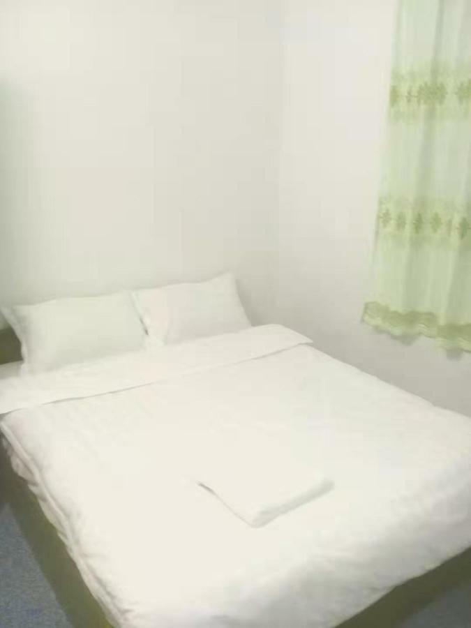 Green Land Hotel Ban Nongdouang Extérieur photo