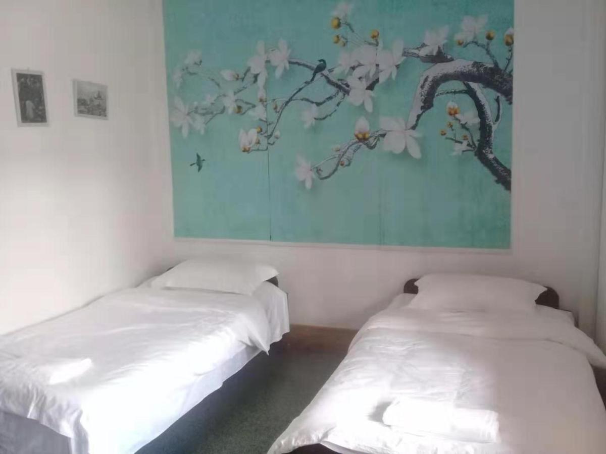 Green Land Hotel Ban Nongdouang Extérieur photo