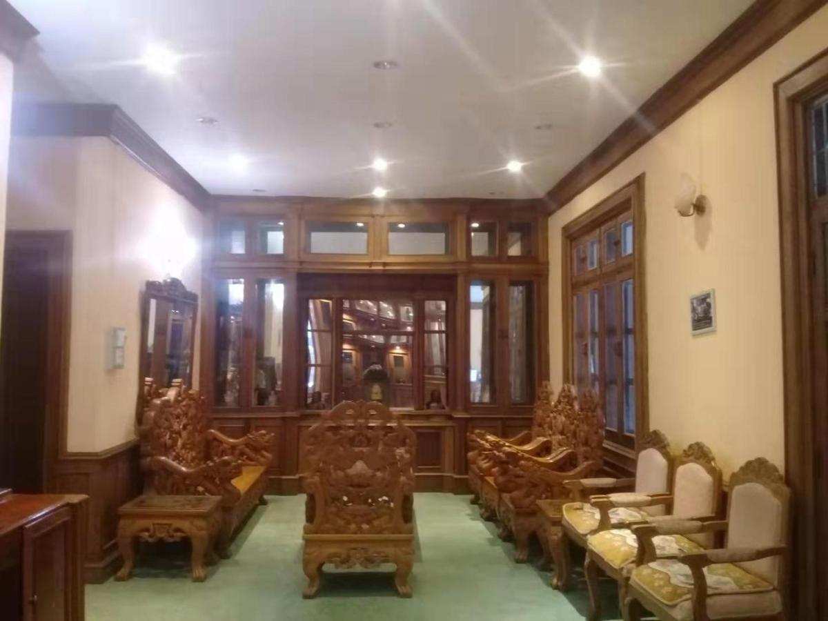 Green Land Hotel Ban Nongdouang Extérieur photo